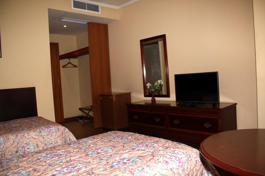 Hotel Regency Görice Dış mekan fotoğraf
