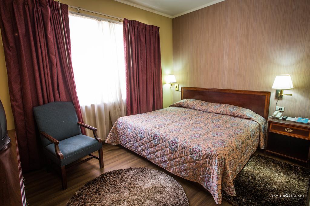 Hotel Regency Görice Dış mekan fotoğraf