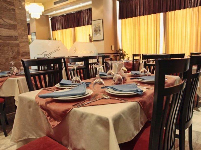 Hotel Regency Görice Dış mekan fotoğraf