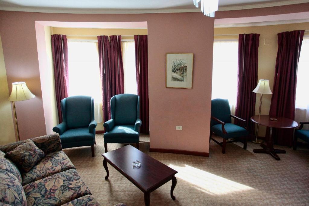Hotel Regency Görice Oda fotoğraf